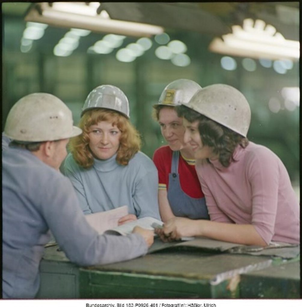 Eastern German Women. Self-realisation through employment